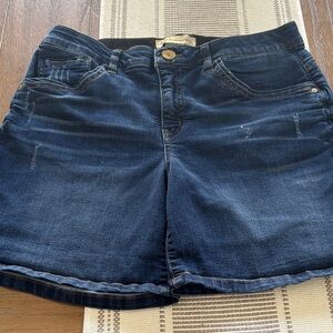 Democracy, jean shorts size 10 Ab Technology